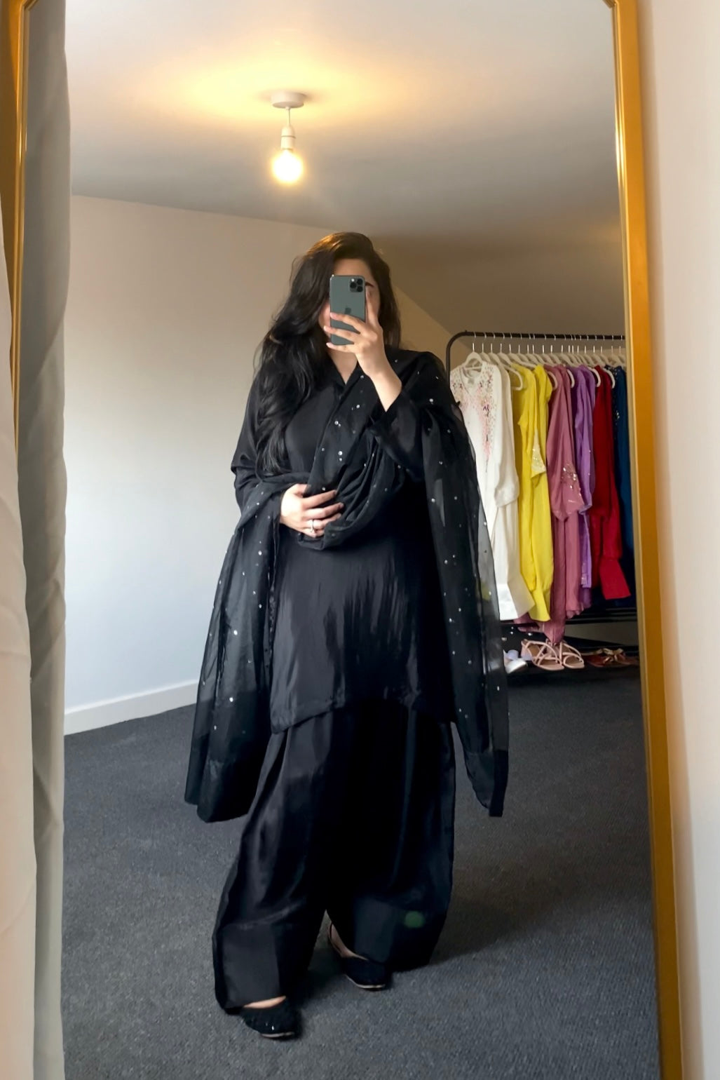 “Laareha” | Farshi Ensemble with Organza Dupatta