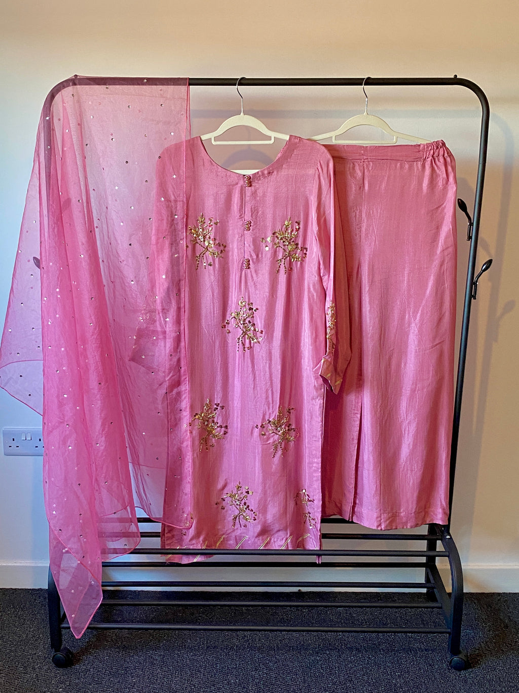 “Nureh” |  Long Shirt & Trouser Set in Raw Silk